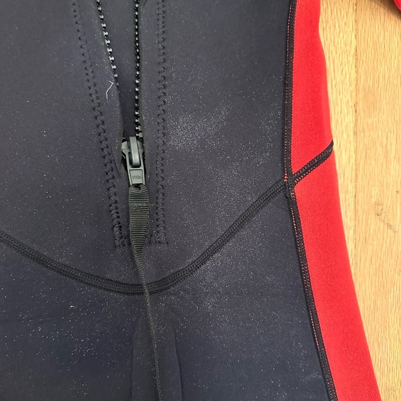 Child full body wet suit size 8 3mm neoprene - Picture 3 of 4